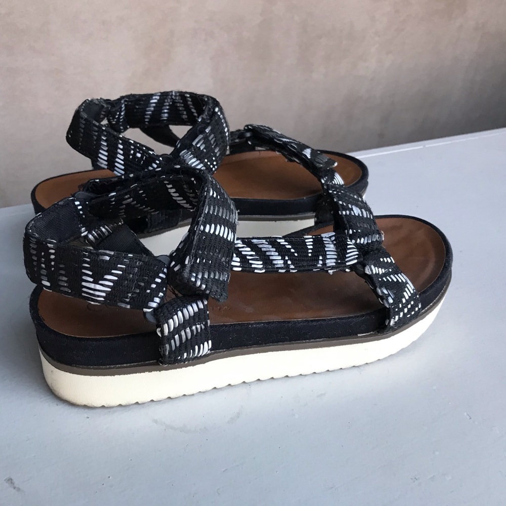 Coconuts by Matisse Platform Sandal